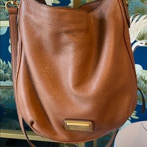 Marc Jacobs Classic Q Hillier Crossbody Bag